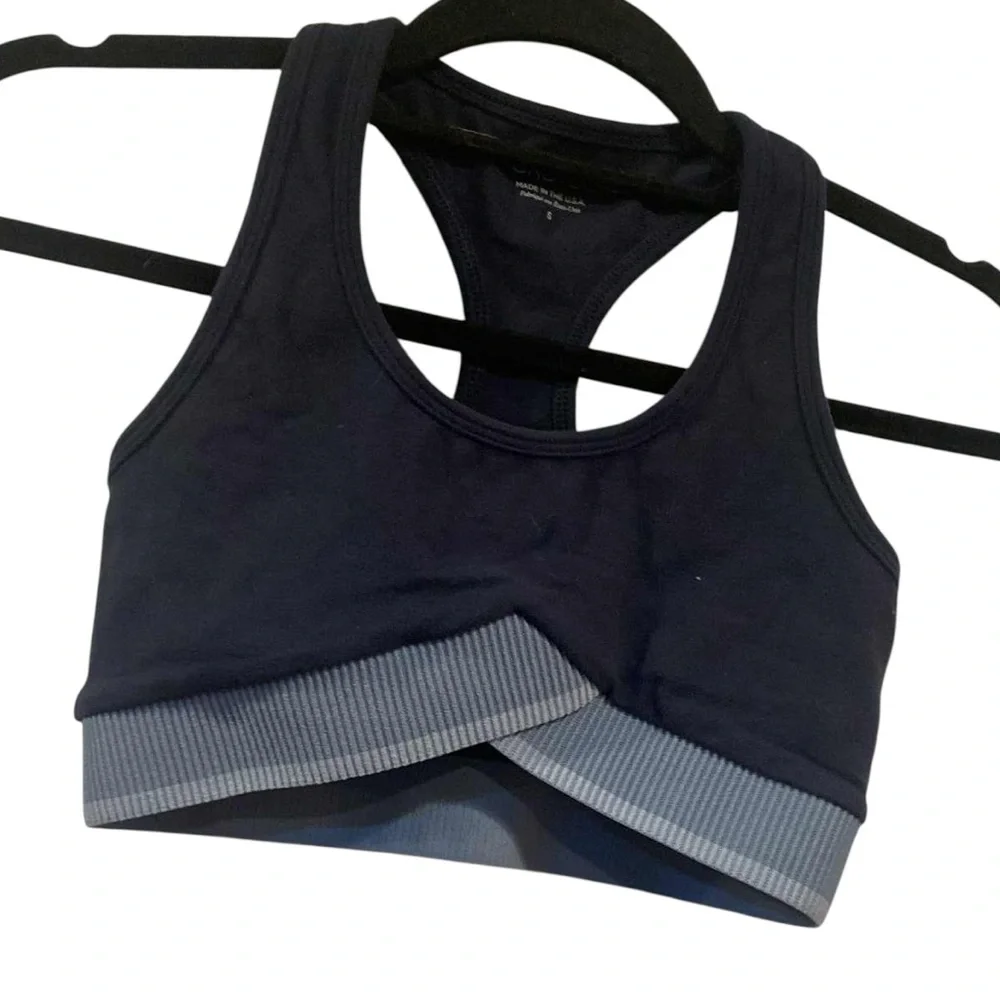 NWT Beyond Yoga sports bra GREY Size S
